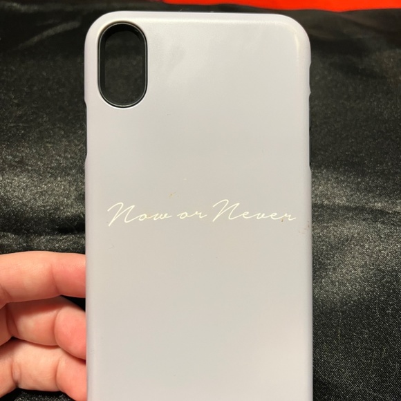iPhone XS Max Cases - Picture 8 of 9